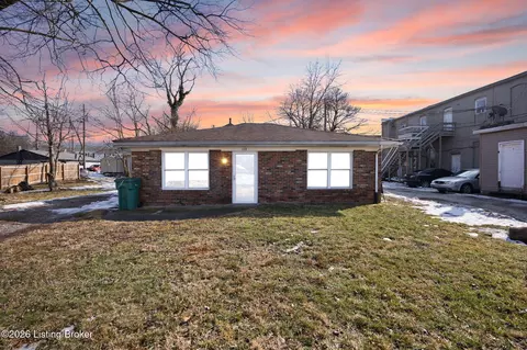 113 N Poplar St, Lebanon Junction, KY 40150