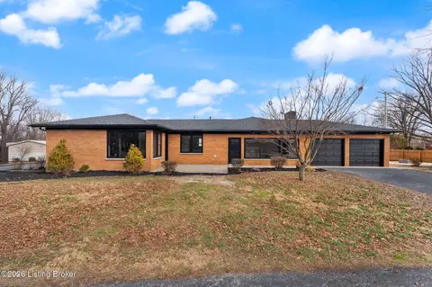 6826 Diamond Hts, Sellersburg, IN 47172