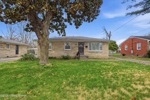 2415 Sunshine Way, Louisville, KY 40216