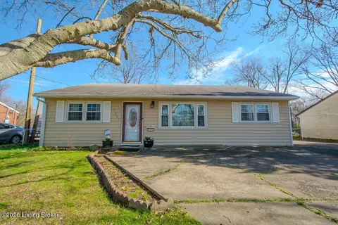 7207 Ethan Allen Way, Louisville, KY 40272