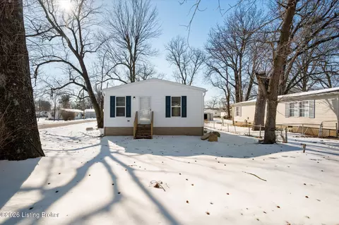 221 Williams St, Jeffersonville, IN 47130