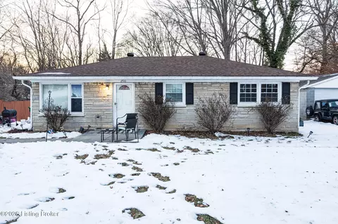 6510 Huff Ln, Louisville, KY 40216