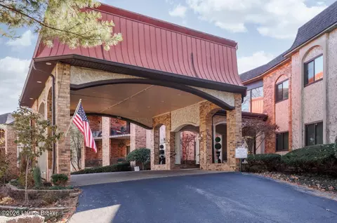 5800 Coach Gate Wynde 289 #289, Louisville, KY 40207