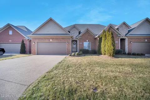 2438 Tradition Cir, Louisville, KY 40245