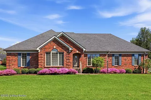 7719 Hermits Run Rd, Louisville, KY 40291