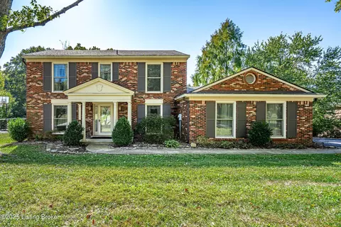 2316 Stannye Dr, Louisville, KY 40222
