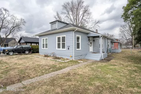 1024 N Taggart Ave, Clarksville, IN 47129