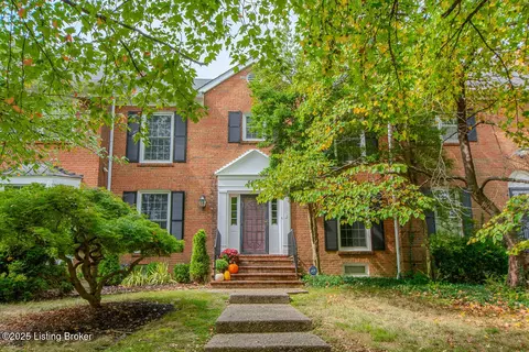 6608 Deep Creek Dr, Prospect, KY 40059