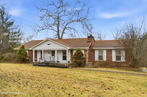 2105 Walnut Rd, La Grange, KY 40031