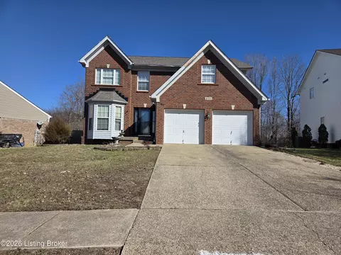 8703 Sanctuary Ln, Louisville, KY 40291