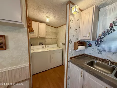 1610 Stringtown Rd, Loretto, KY 40037 photo 9