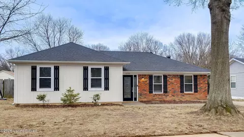 3703 Bartlett Ct, Louisville, KY 40218