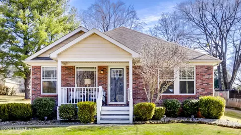 6208 Hillcrest Ct, Crestwood, KY 40014