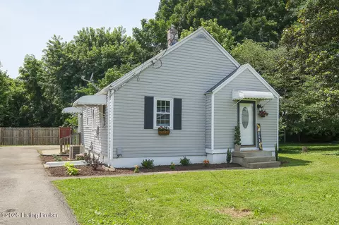 10324 Deering Rd, Louisville, KY 40272