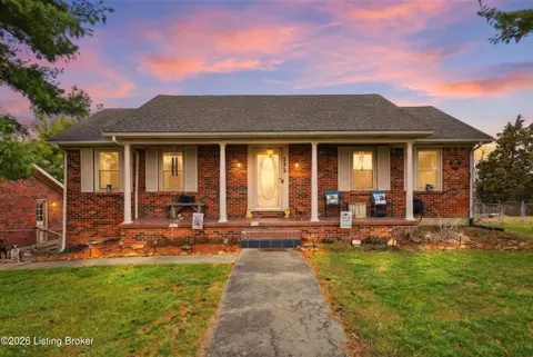 235 Lynn Dr, Lawrenceburg, KY 40342