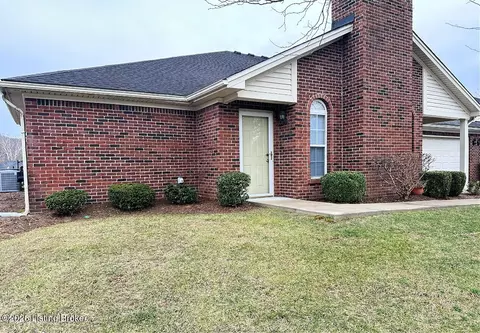 11317 Ridge Lake Dr, Louisville, KY 40272