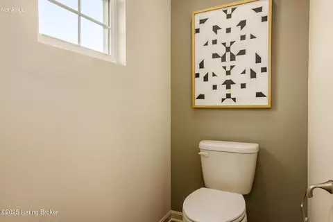 Bath - 4108 Bent Creek Dr, La Grange, KY 40031 photo 1 of 2