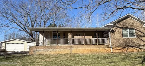 101 Otter Creek Rd, Vine Grove, KY 40175