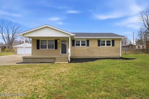 202 Daniel Dr, Shepherdsville, KY 40165