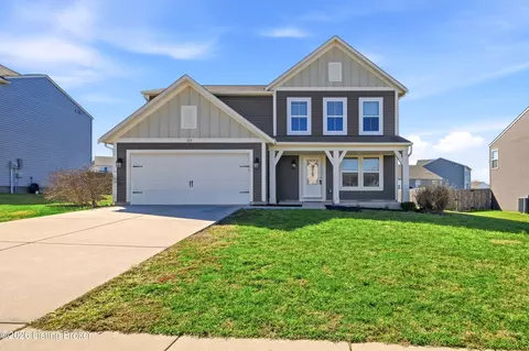 123 Eagles Crest Ct, Mount Washington, KY 40047