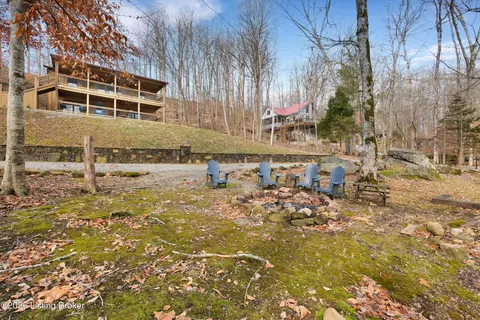 Exterior - 775 Penn Run Rd, Bee Spring, KY 42207 photo 11 of 15
