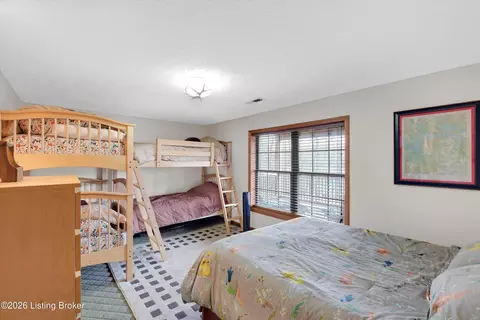Bedroom - 775 Penn Run Rd, Bee Spring, KY 42207 photo 7 of 8
