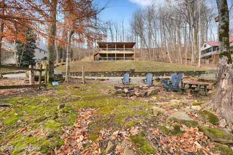 Exterior - 775 Penn Run Rd, Bee Spring, KY 42207 photo 1 of 15