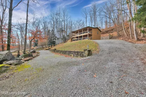 Exterior - 775 Penn Run Rd, Bee Spring, KY 42207 photo 2 of 15