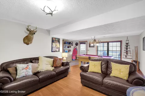 Living - 775 Penn Run Rd, Bee Spring, KY 42207 photo 6 of 6