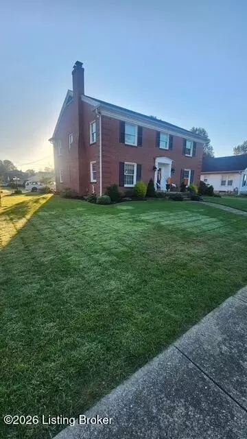 301 10th St, Carrollton, KY 41008