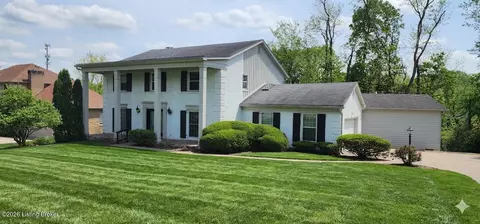 5206 Moccasin Trl, Louisville, KY 40207