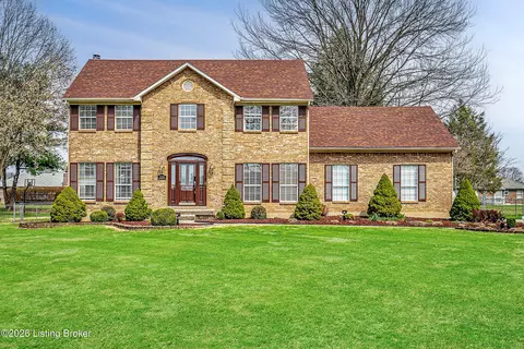 1210 Park Ave, Pioneer Village, KY 40165
