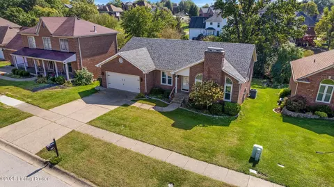 4603 Saratoga Hill Rd, Louisville, KY 40299