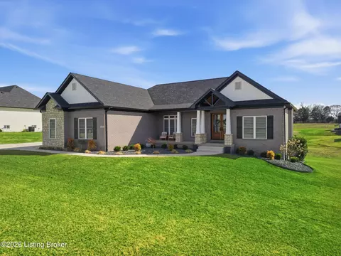 413 Brennan Ct, Shepherdsville, KY 40165