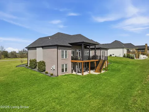 Exterior - 413 Brennan Ct, Shepherdsville, KY 40165 photo 2 of 14
