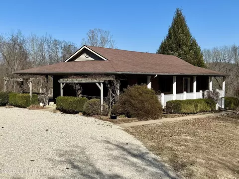 418 Swan Lake Estates Loop Rd, Hardinsburg, KY 40143
