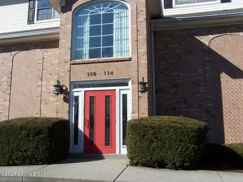 2726 Hollywood Ter #112, Louisville, KY 40206
