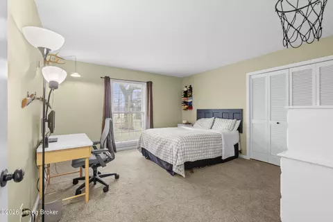 Bedroom - 2421 Pendleton Rd, Pendleton, KY 40055 photo 3 of 11