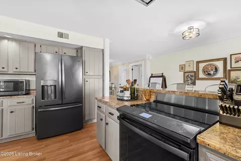 Kitchen - 2421 Pendleton Rd, Pendleton, KY 40055 photo 5 of 5
