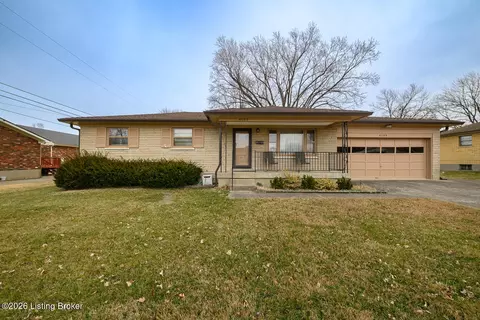 8109 Smithton Rd, Louisville, KY 40219
