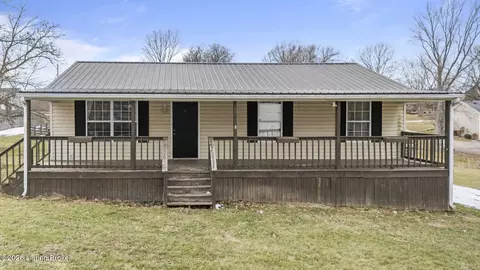 395 Doris Stanley Dr, Campbellsburg, KY 40011