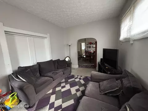 725 Sutcliffe Ave, Louisville, KY 40211