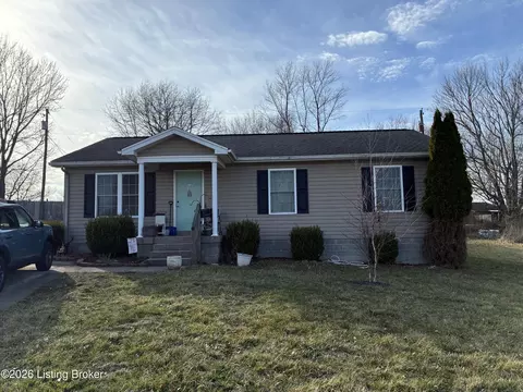 101 Lakeview Cir, Campbellsburg, KY 40011