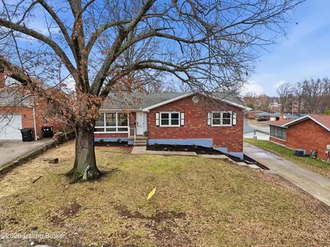 1417 Cloverhills Dr, Louisville, KY 40216