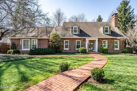450 Swing Ln, Louisville, KY 40207