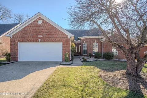 16509 Taunton Vale Rd, Louisville, KY 40245