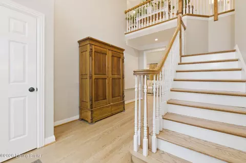 Entry Way - 7307 Edgemore Pl, Prospect, KY 40059 photo 3 of 3