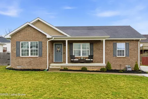 48 Dove Trl, Taylorsville, KY 40071