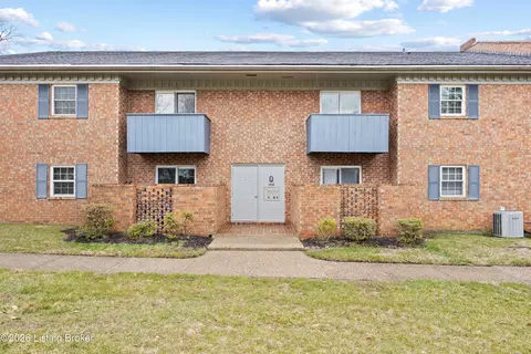 1032 Armstrong Mill Rd #B, Lexington, KY 40517