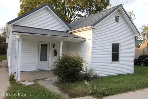 309 E Woodford St, Lawrenceburg, KY 40342